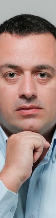 Daniel Manco1